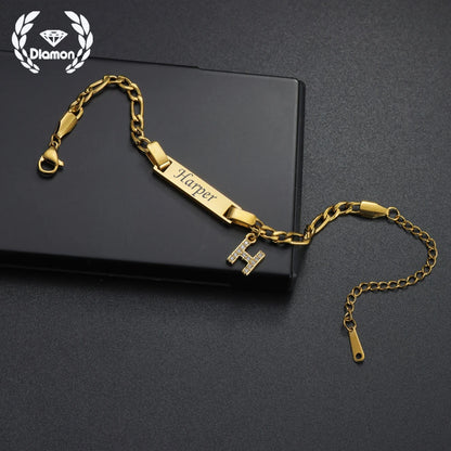 Pulseira Personalizada com Nome – Aço Inoxidável Dourado